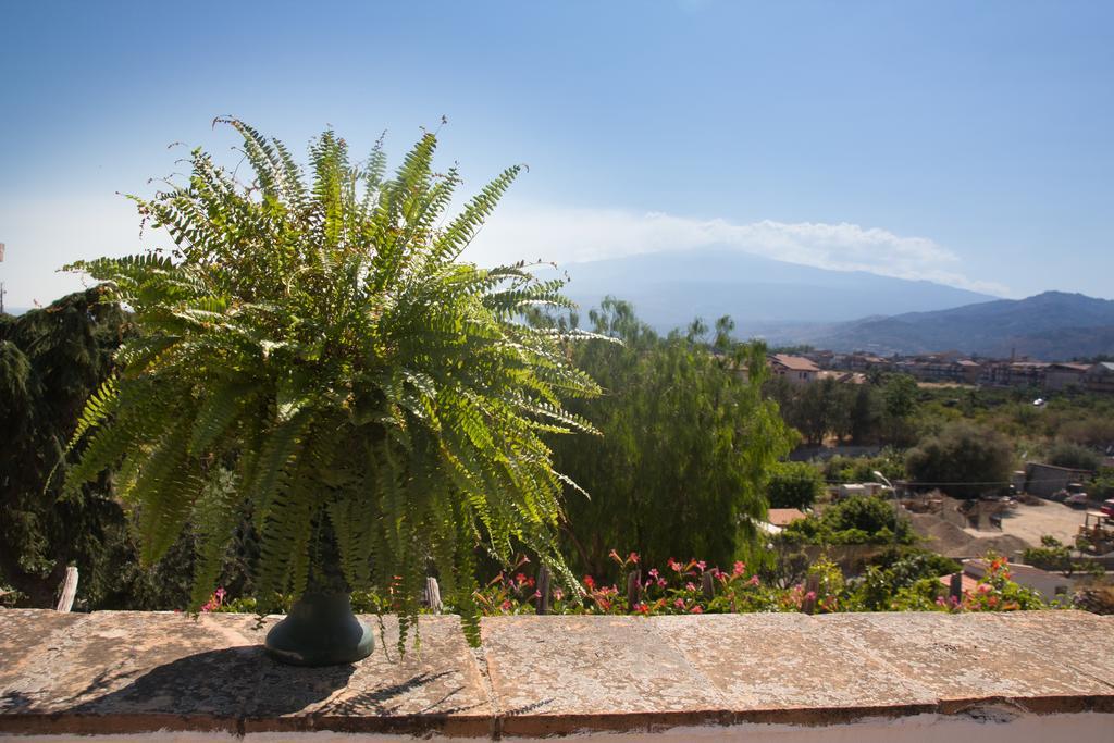 גיארדיני נאקסוס B&B Villa Accademia מראה חיצוני תמונה